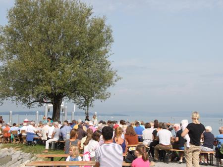 Weitere Outdoor-Gottesdienste im Sommer